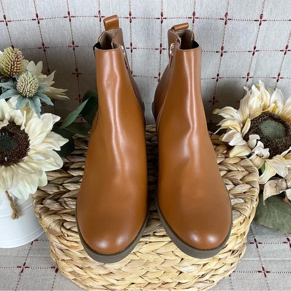 Aerosoles “Brandi” Wedge Bootie Sz 7.5 Brown Faux Leather Ankle Boots Comfy Boot - Picture 2 of 8
